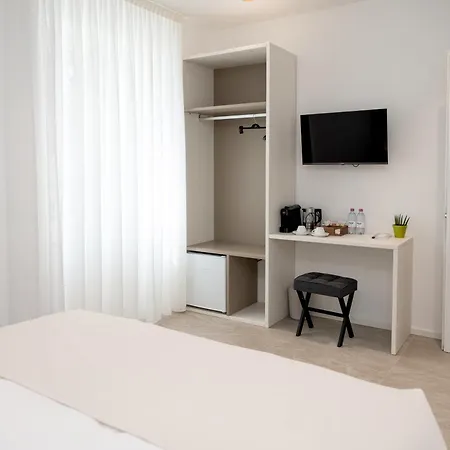 Affittacamere Ambra House 3*